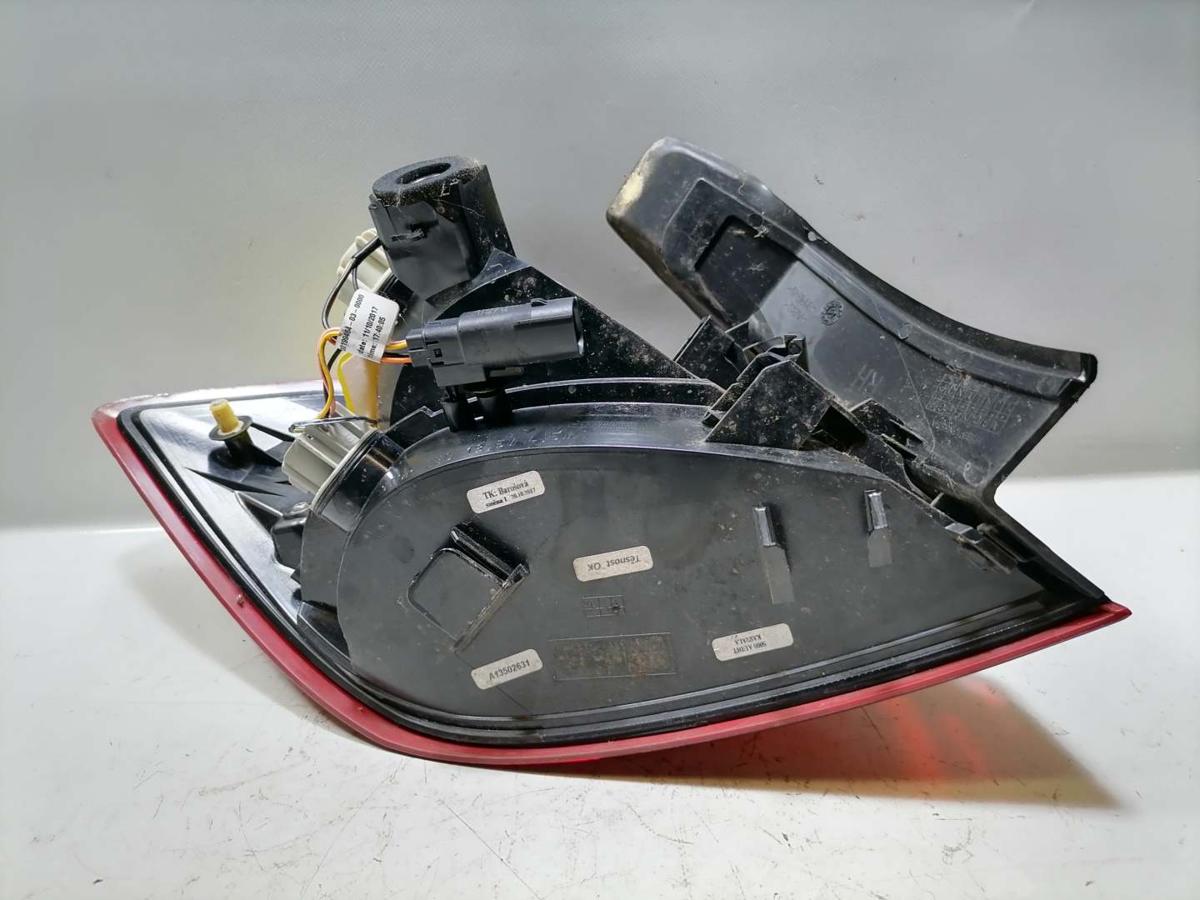 Ford Fiesta MK7 original Rücklicht Rückleuchte Schlussleuchte rechts außen Bj.2018